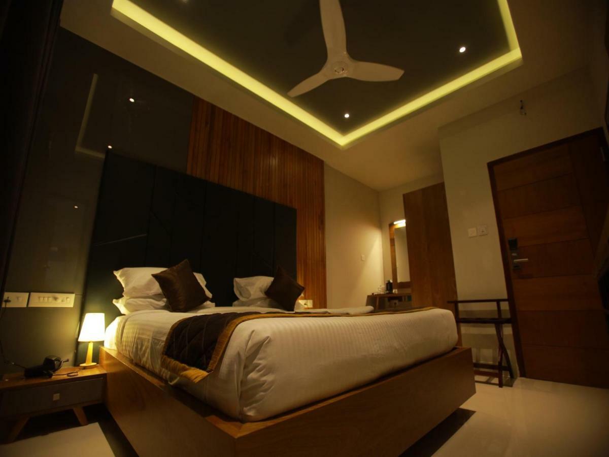 Withinn - Airport